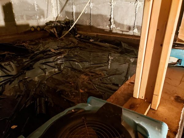Crawlspace Water Cleanup in Port Orchard